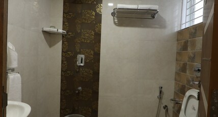 AACCORD SUITES INN Room Type - Deluxe Room