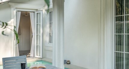 MansionHaus Room Type - Junior Jacuzzi Suite