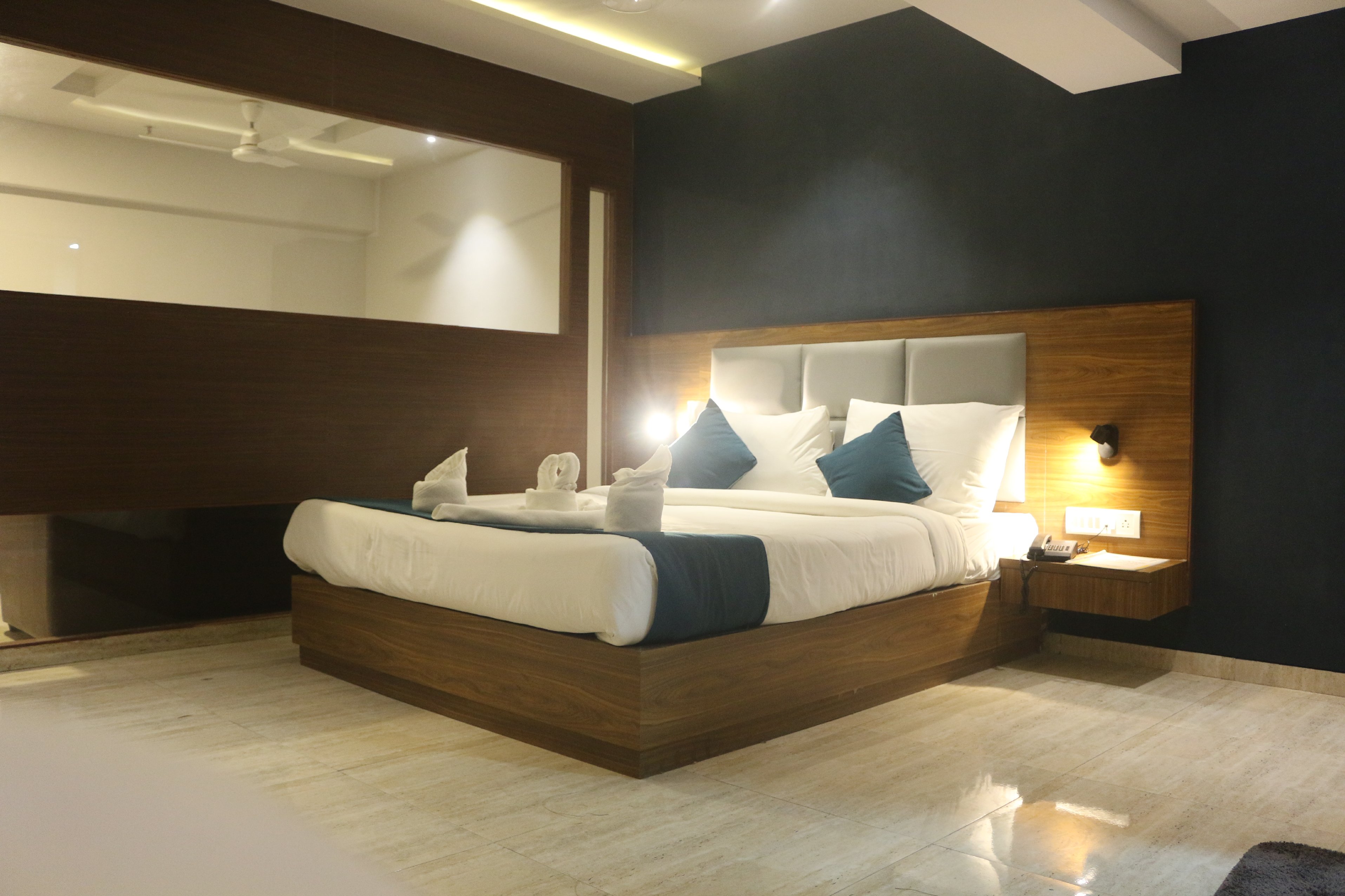 Palm Beach Pride Room Type - Executive Room