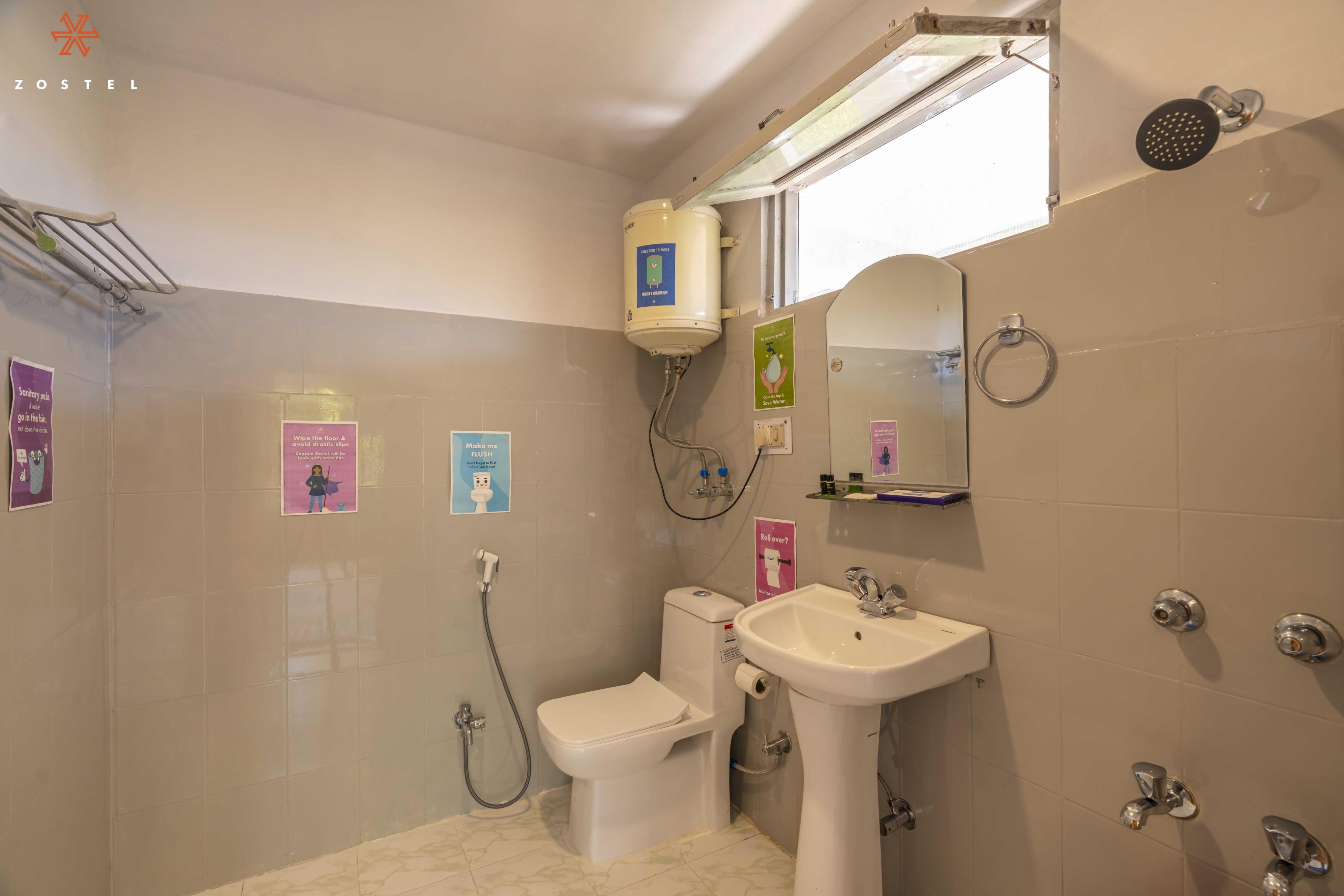 Zostel Old Manali Room Type - Deluxe Private Room | Ensuite Washroom |