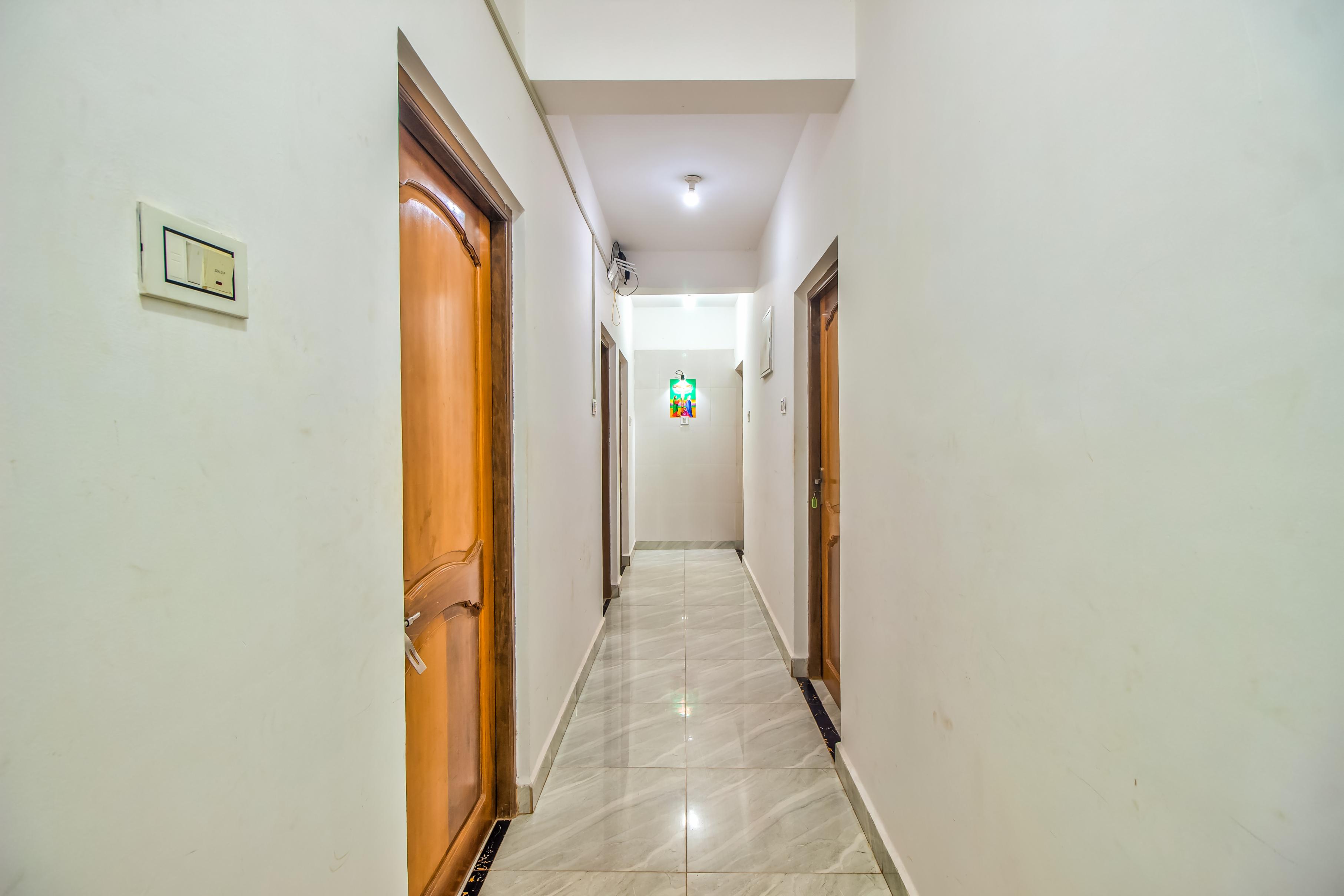 Downtown Calangute - Tap to explore photos