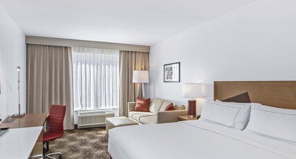 DoubleTree by Hilton Hotel Raleigh - Cary Room Type - 1 KING W SOFABED NONSMOK