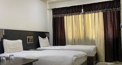 SRI MARUTI RESIDENCY Room Type - STANDARD ROOM a/c
