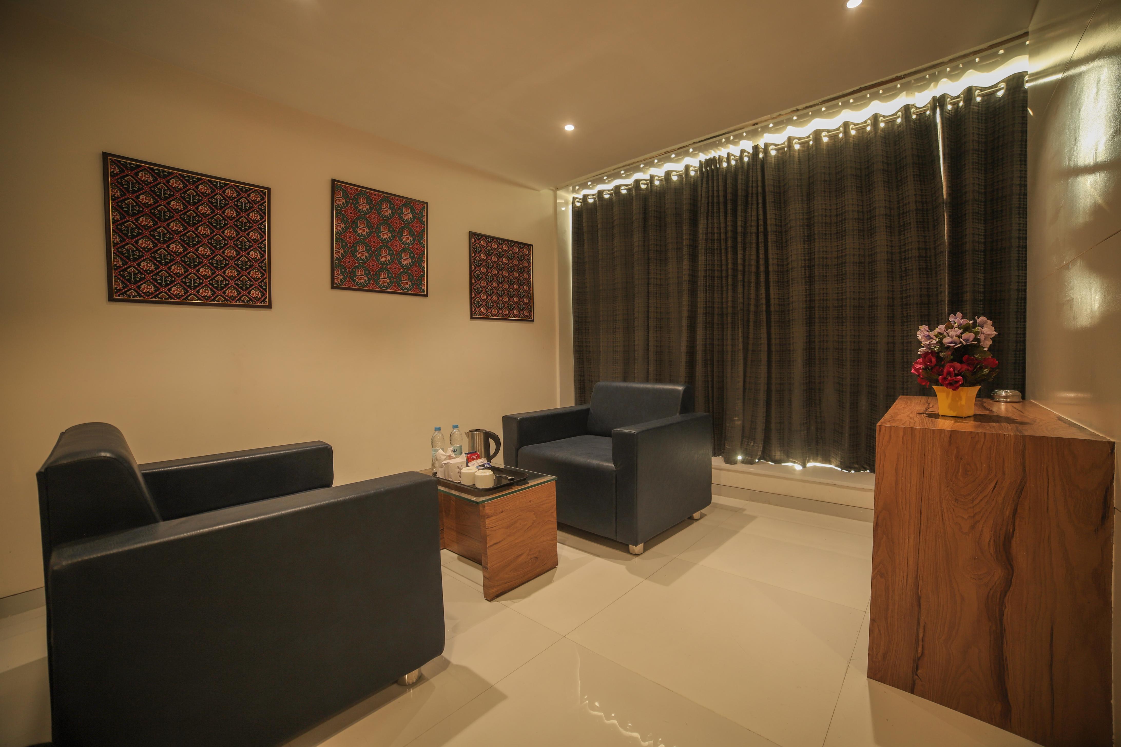 Hotel Carrefour patan - Tap to explore photos