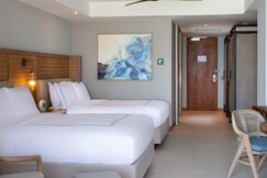 Conrad Punta de Mita