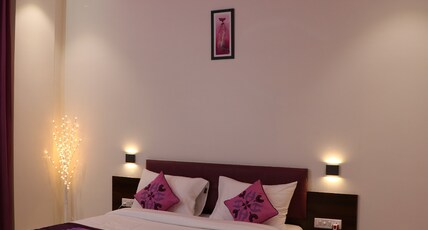 Hotel CVR Grand Room Type - Royal Imperial Hotel CVR Grand Room Type - Royal Imperial