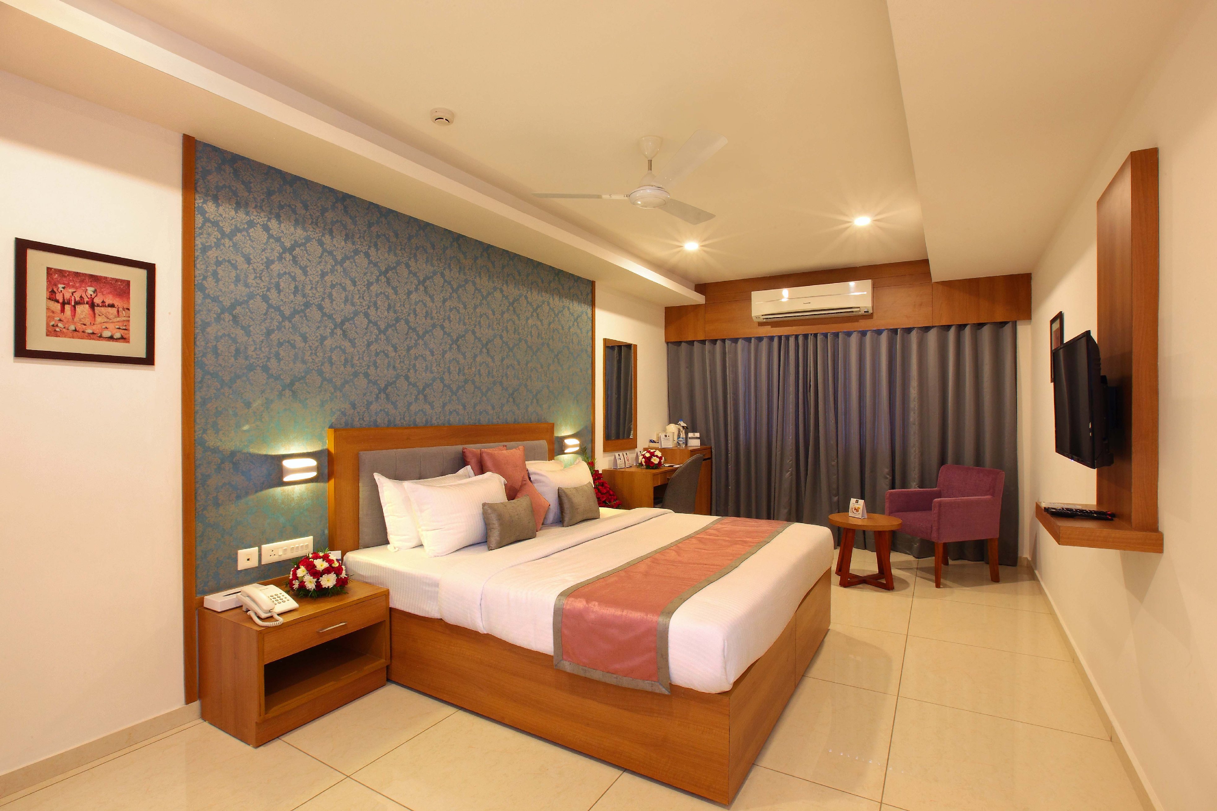 Hotel Samrat Room Type - Superior Deluxe