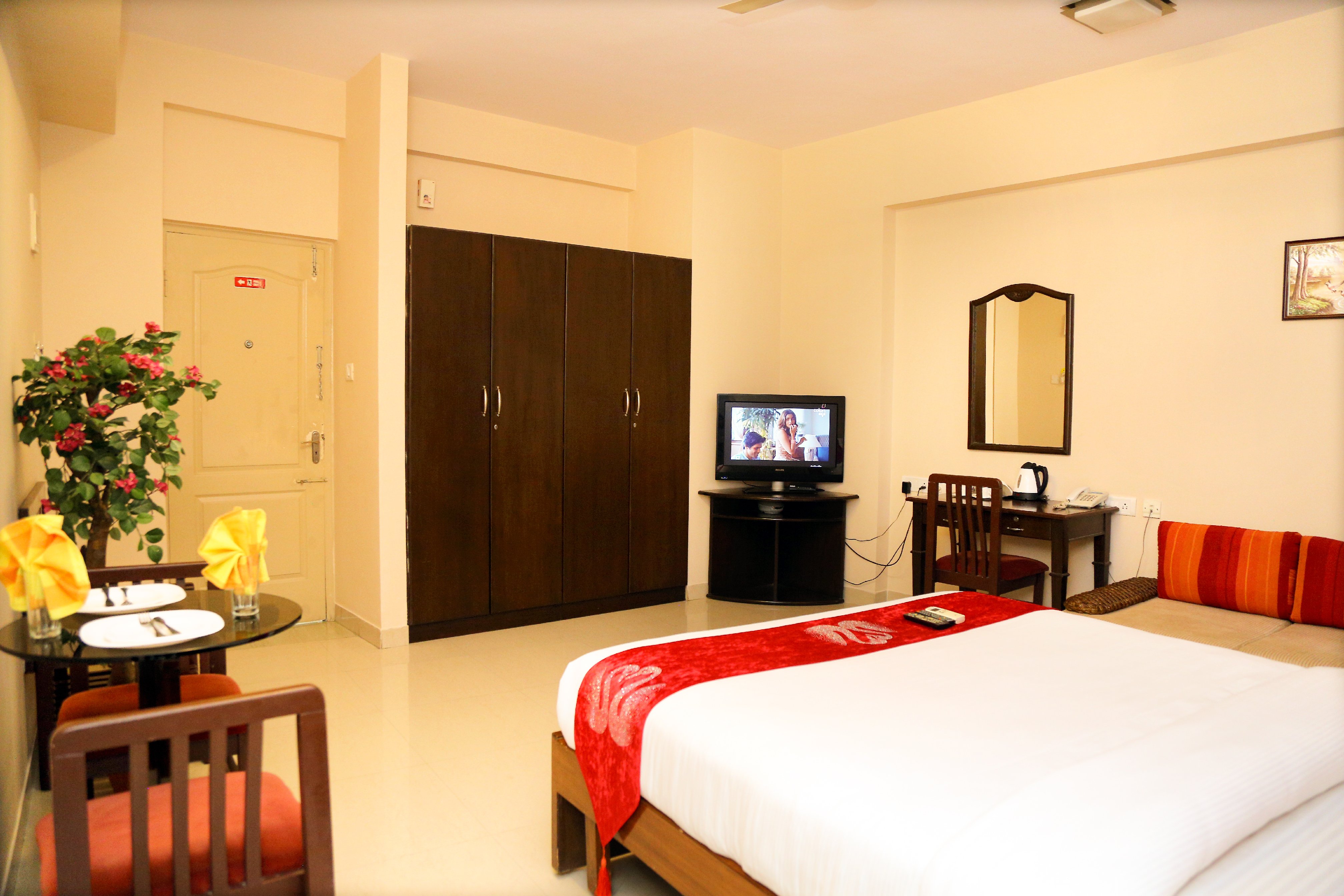 Cirrus Suites Room Type - Executive Room