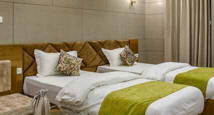 Hotel Pleasant Lake Room Type - Elegant Room