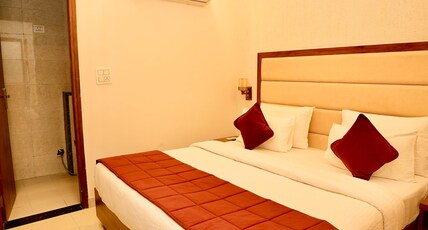 MJ Ghai Residency Room Type - Executive Room with Working Desk