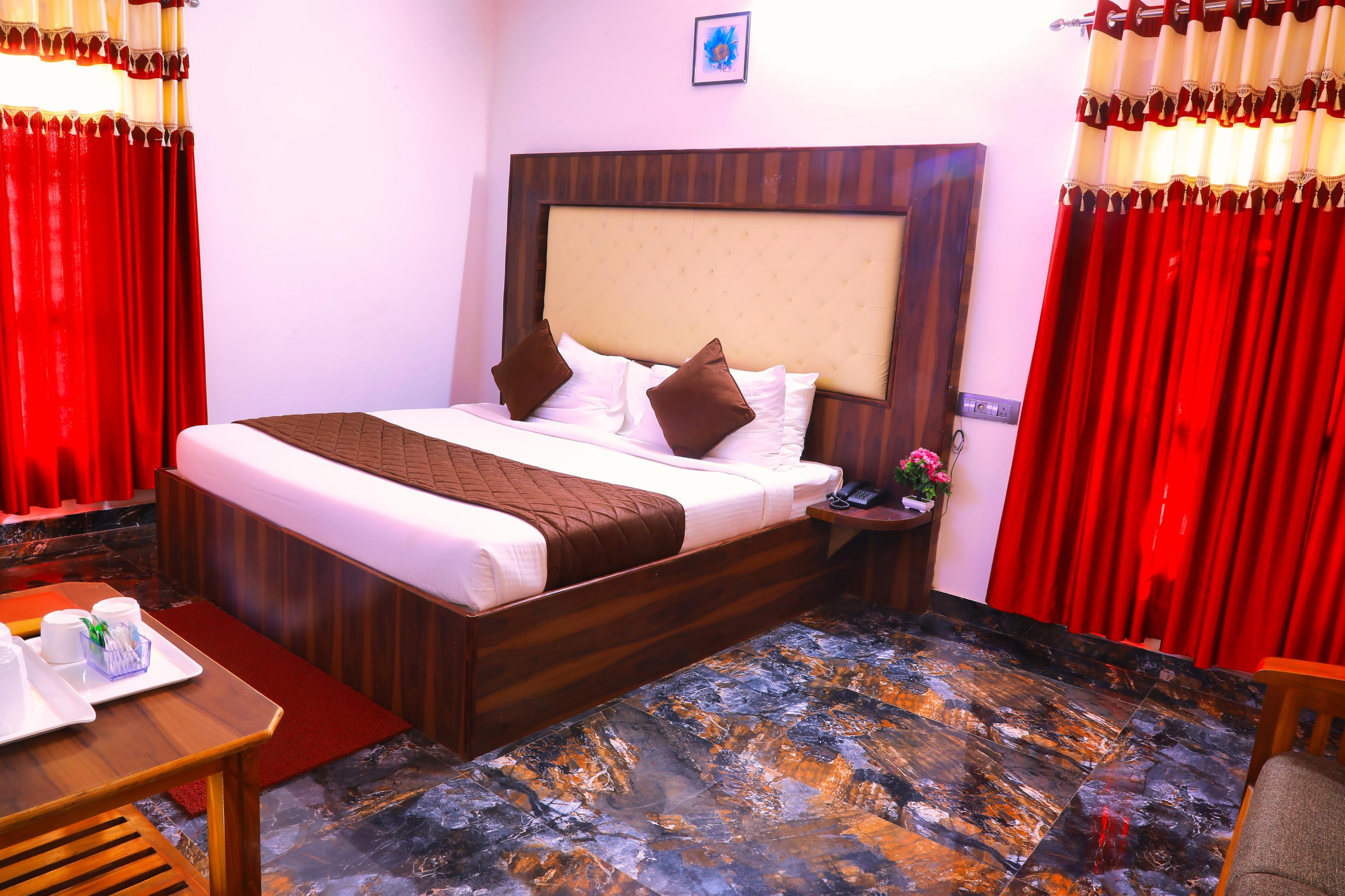 SS Silver Oaks Resort Room Type - Premium Villa with Balcony