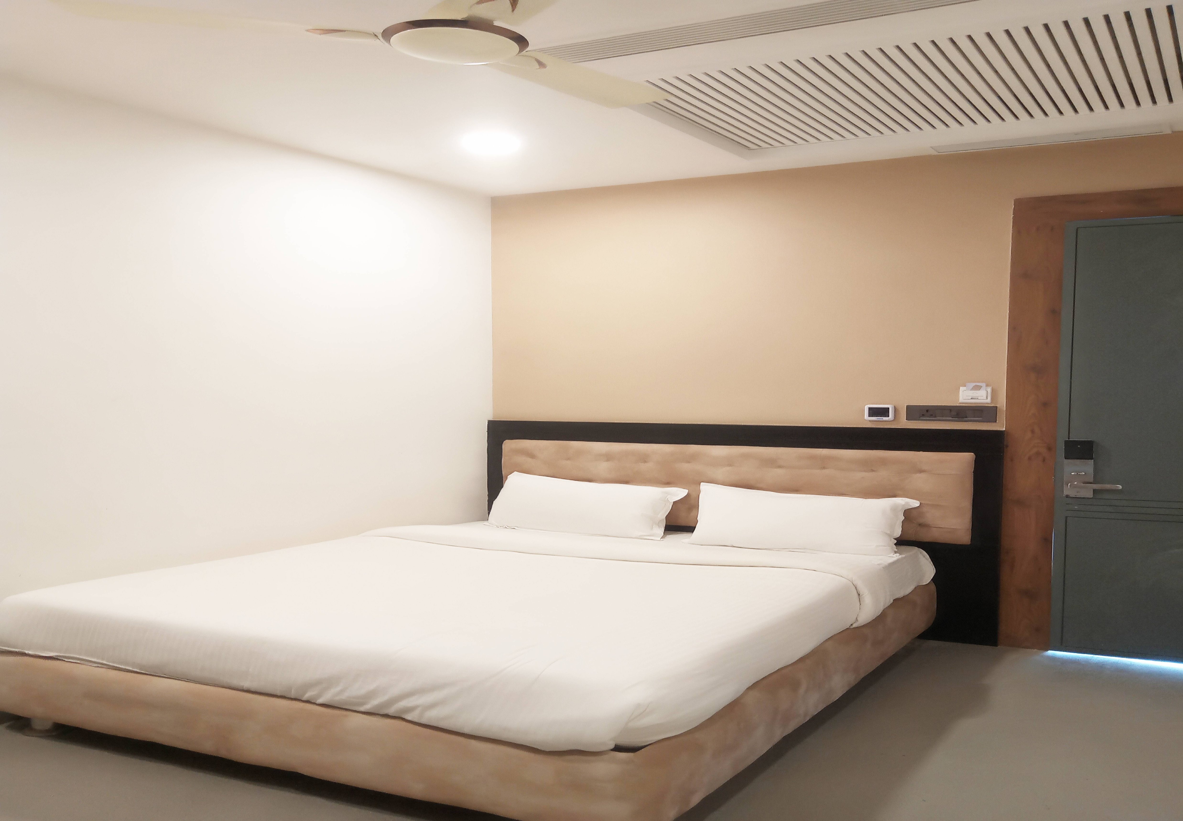 Nakshatra Hotel, Lucknow - Tap to explore photos