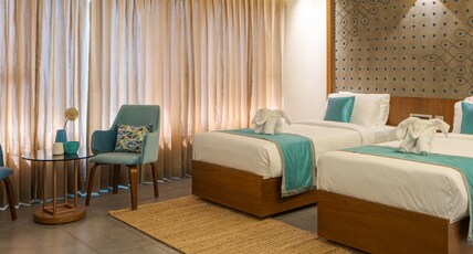 Grande Iris Room Type - EXECUTIVE TWIN BED