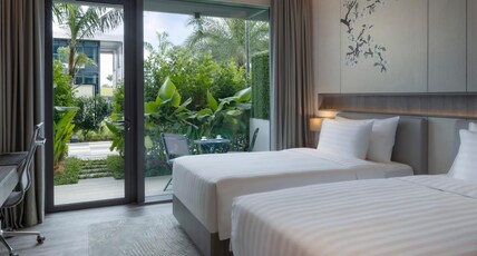 Dusit Thani Laguna Singapore Room Type - Deluxe Laguna Patio Pool View Twin Dusit Thani Laguna Singapore Room Type - Deluxe Laguna Patio Pool View Twin