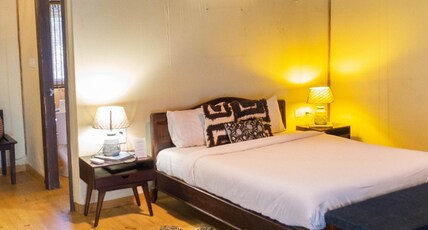 16 Bedouin Room Type - Luxury Tent for 4 with Private Pool