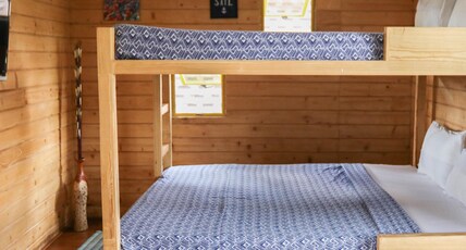 16 Bedouin Room Type - Container Den