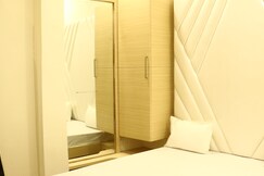 Address of Hotel Silvora Inn