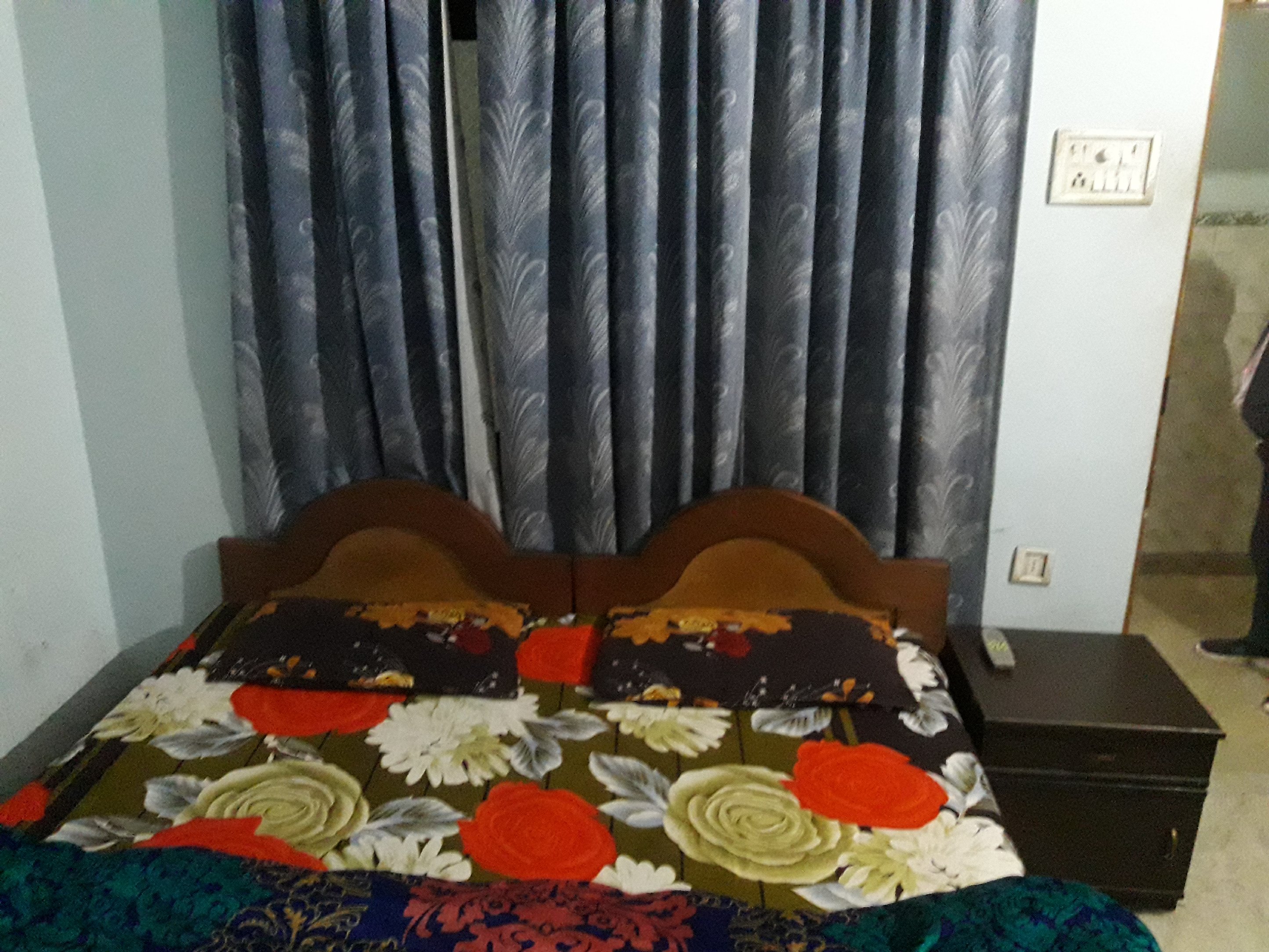 Hotel Harish - Tap to explore photos