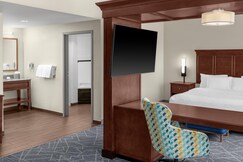 Hampton Inn & Suites - Coconut Creek, FL