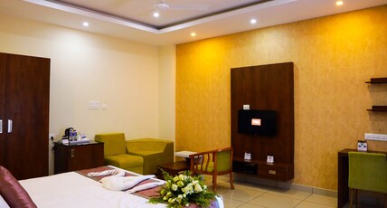 Hotel Emperor Room Type - Suite Room