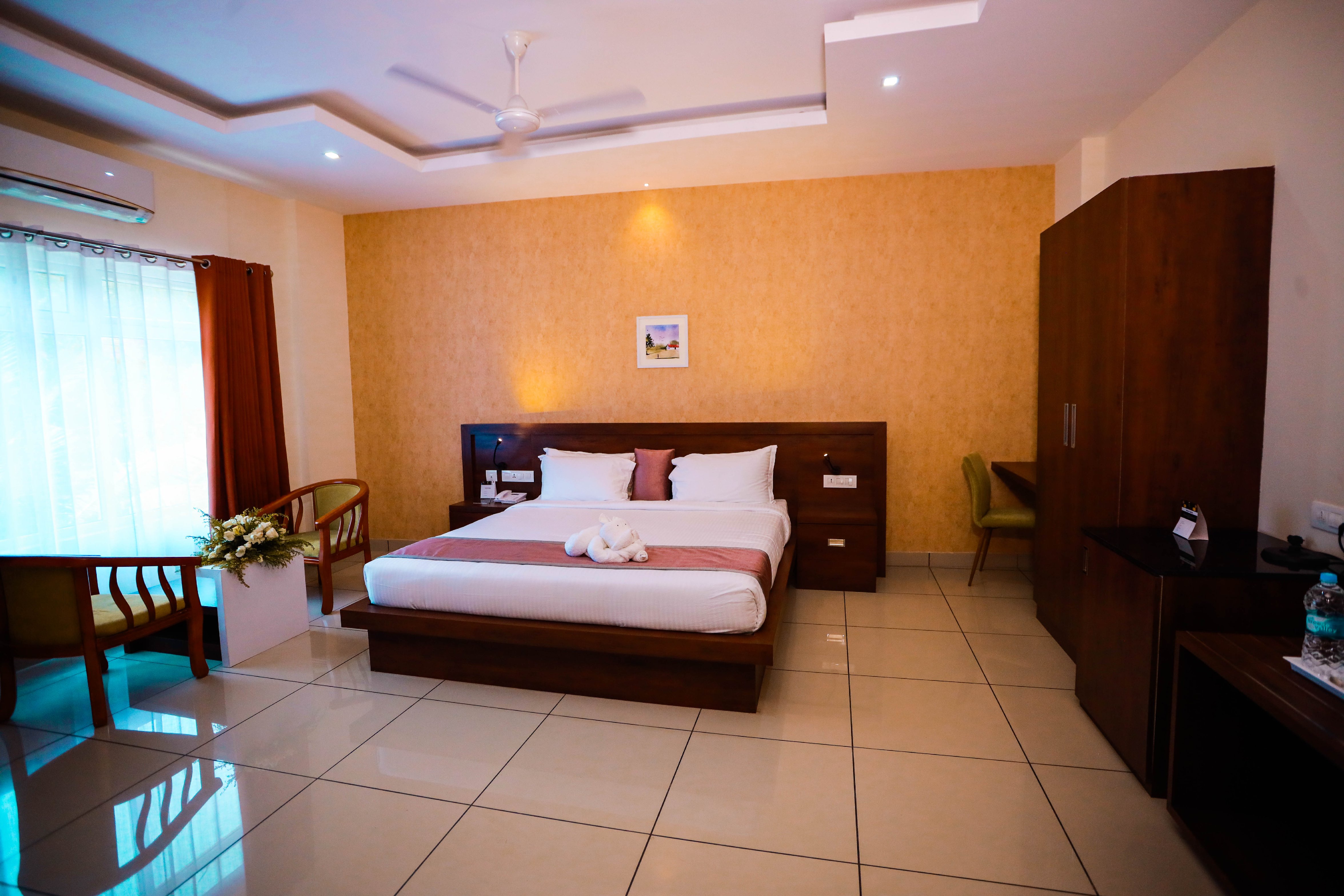 Hotel Emperor Room Type - Superior Deluxe