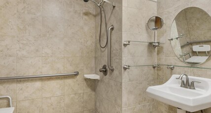Best Western Plus Swiss Chalet Hotel & Suites Room Type - Accessible - 2 Queen, Mobility Accessible, Communication Assistance, Roll In Shower, Non-Smoking, Fu Best Western Plus Swiss Chalet Hotel & Suites Room Type - Accessible - 2 Queen, Mobility Accessible, Communication Assistance, Roll In Shower, Non-Smoking, Fu