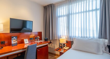 abba Euskalduna Hotel Room Type - Premium Room 1 Adult