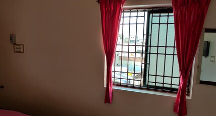 sakthimurugan residency Room Type - triple bed AC
