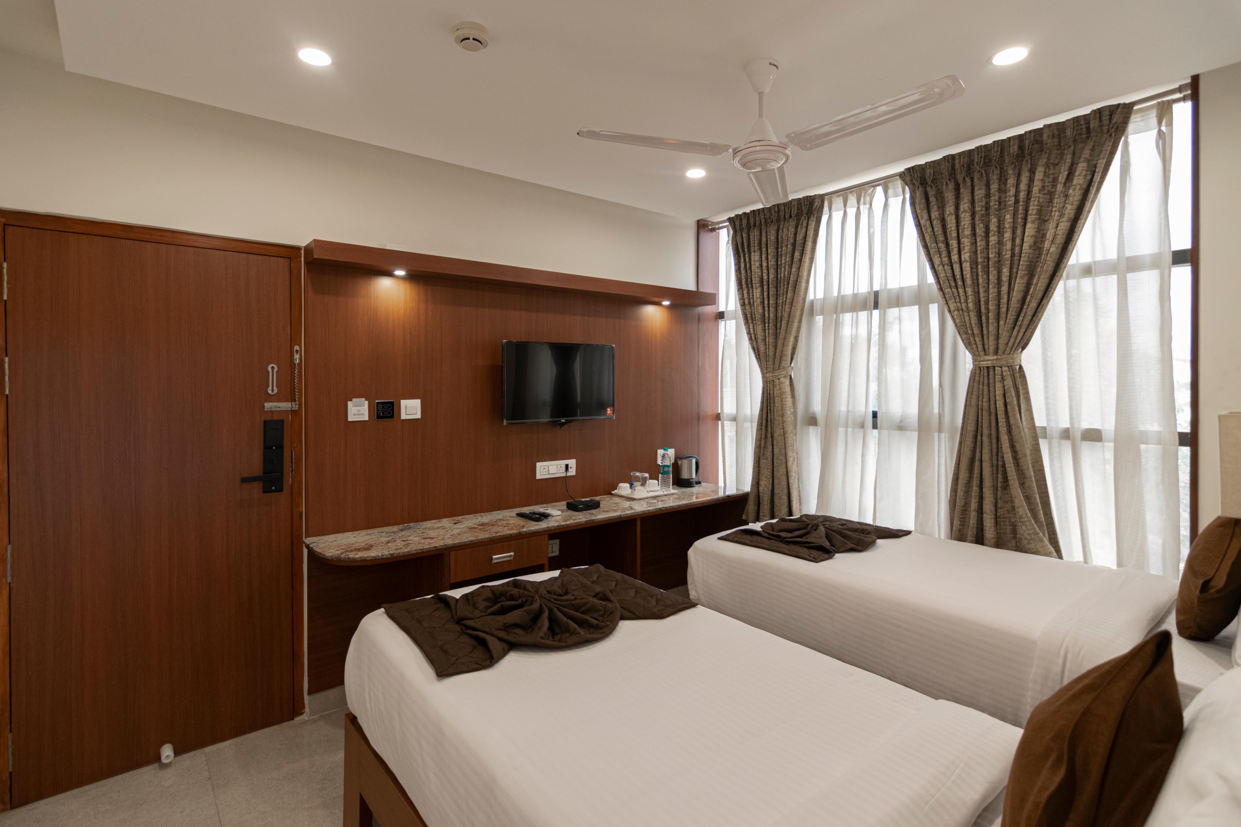 Hotel Dasya (Formerly Nice Stay The Business Hotel) Room Type - Luxury Twin-Bed