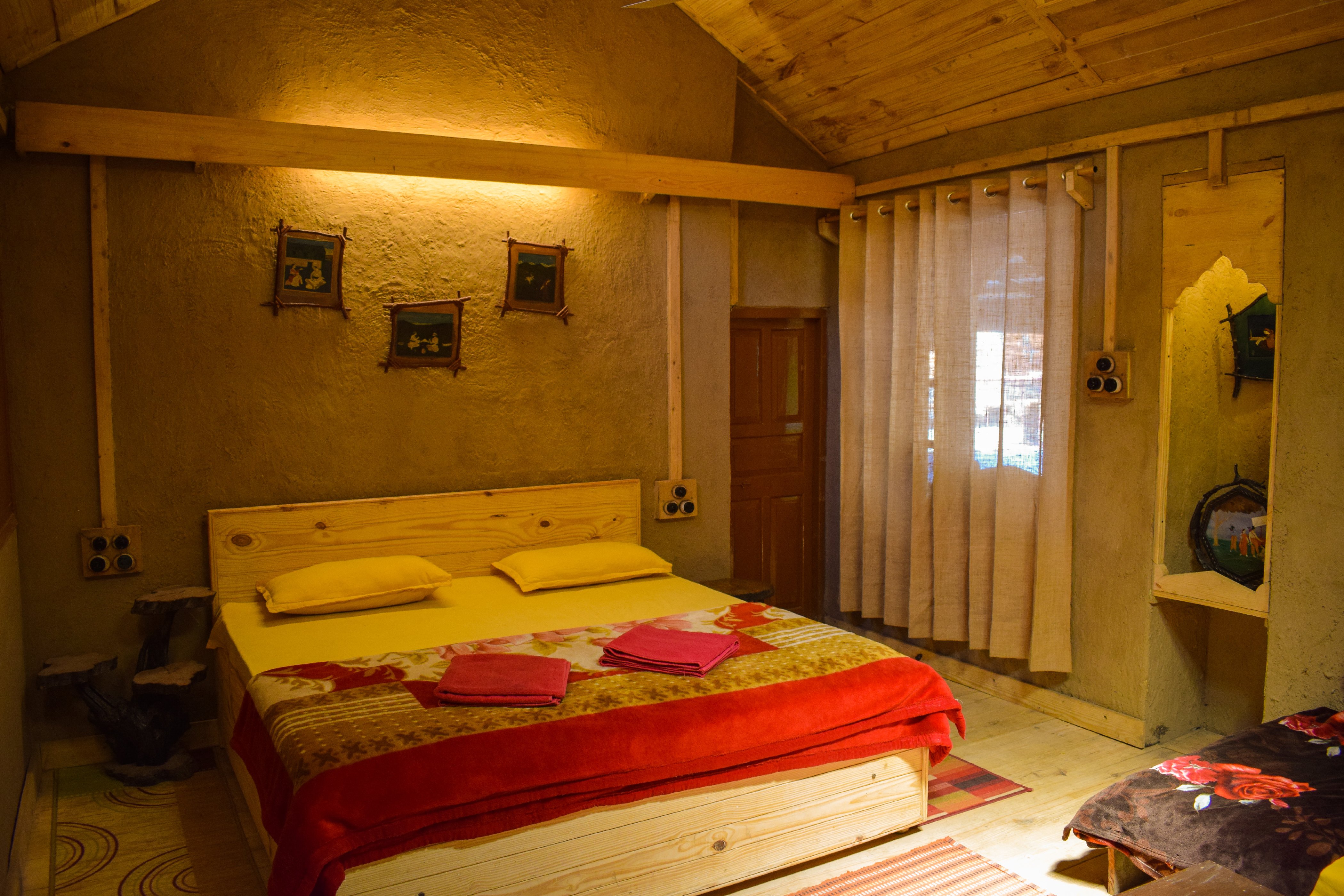 NotOnMap - H2O House - Tap to explore photos