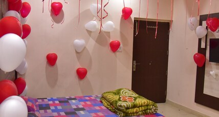 Hotel Kathi King Room Type - Honeymoon Room With Free WiFI