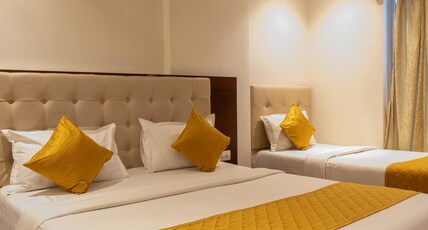 Hotel Malad Inn Room Type - Family Room