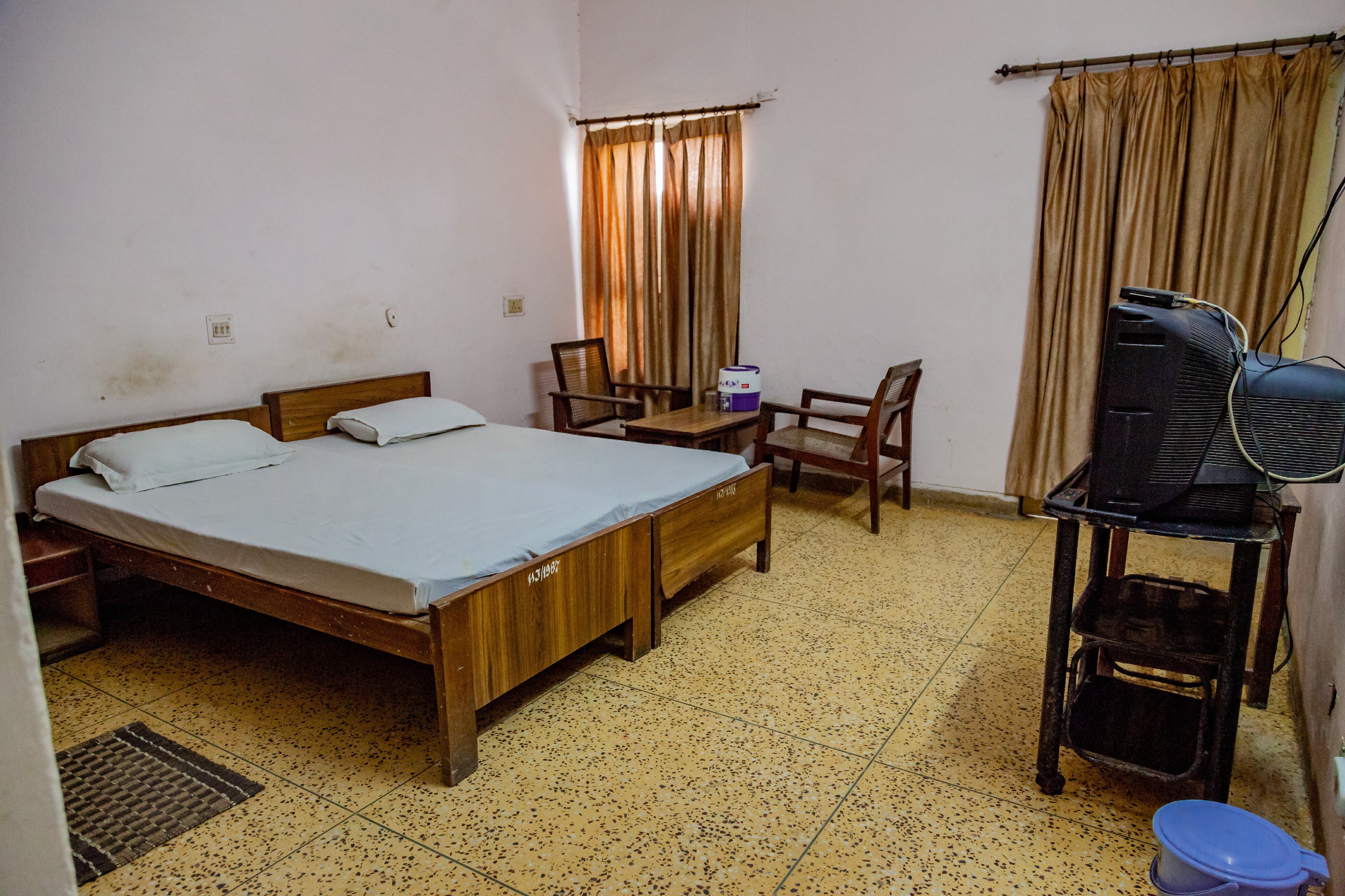 Hotel Jahnavi, Mirzapur - Tap to explore photos