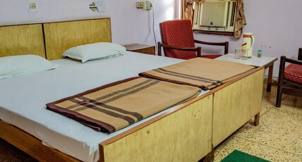 Hotel Jahnavi, Mirzapur Room Type - AC Executive