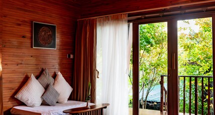 De Foret Room Type - De Tropical Villa