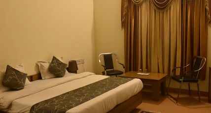 Hotel Ranthambhore Vilas Room Type - Deluxe Room