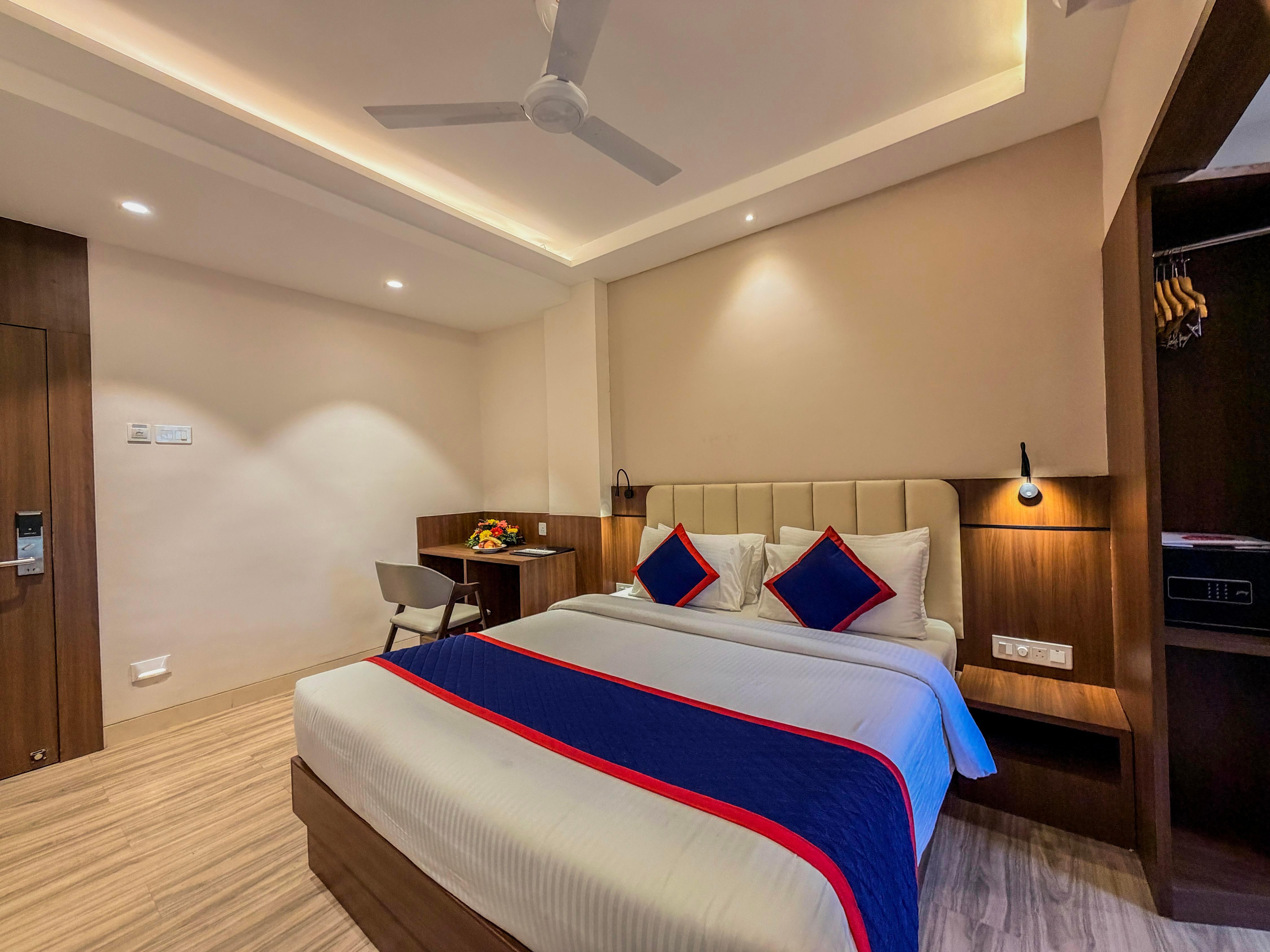 Zip By Spree Hotels Shirdi- Walkable from Saibaba Temple