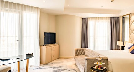 La Vela Saigon Hotel Room Type - Premier Luxury Corner Room – Balcony City View
