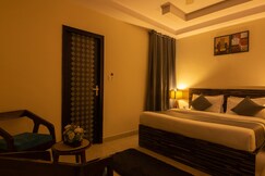 Perfectstayz Value Umra Grace near Haridwar Railway Station