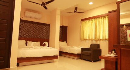 Apple Suites - Gandhi Nagar Room Type - DELUXE AC