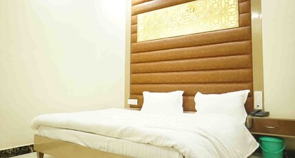 Hotel Soluxe Room Type - Classic room