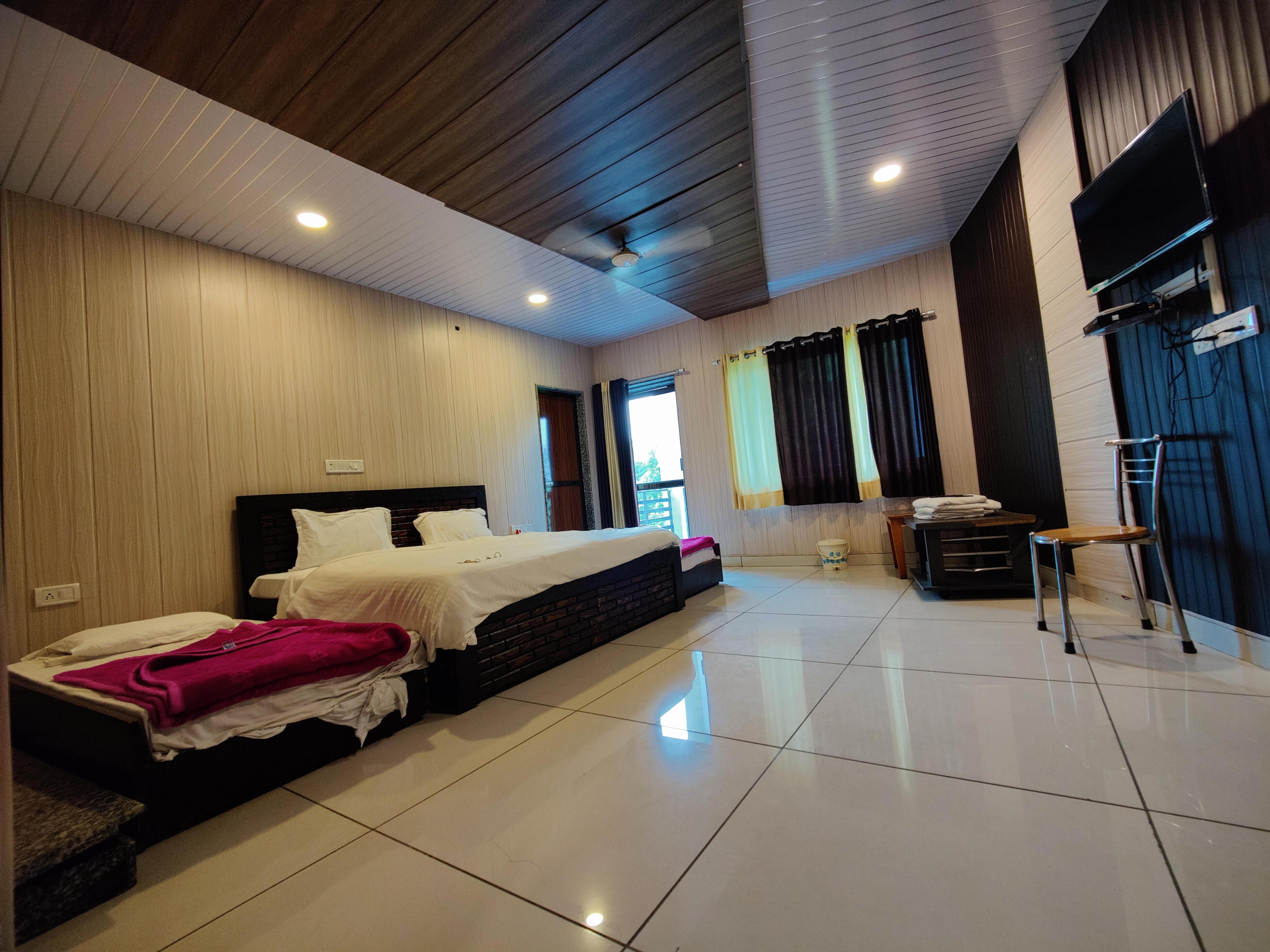 Happy Day Hotel Room Type - Four Bed Room