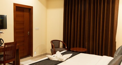 Hotel Ballerina. Room Type - Deluxe Room
