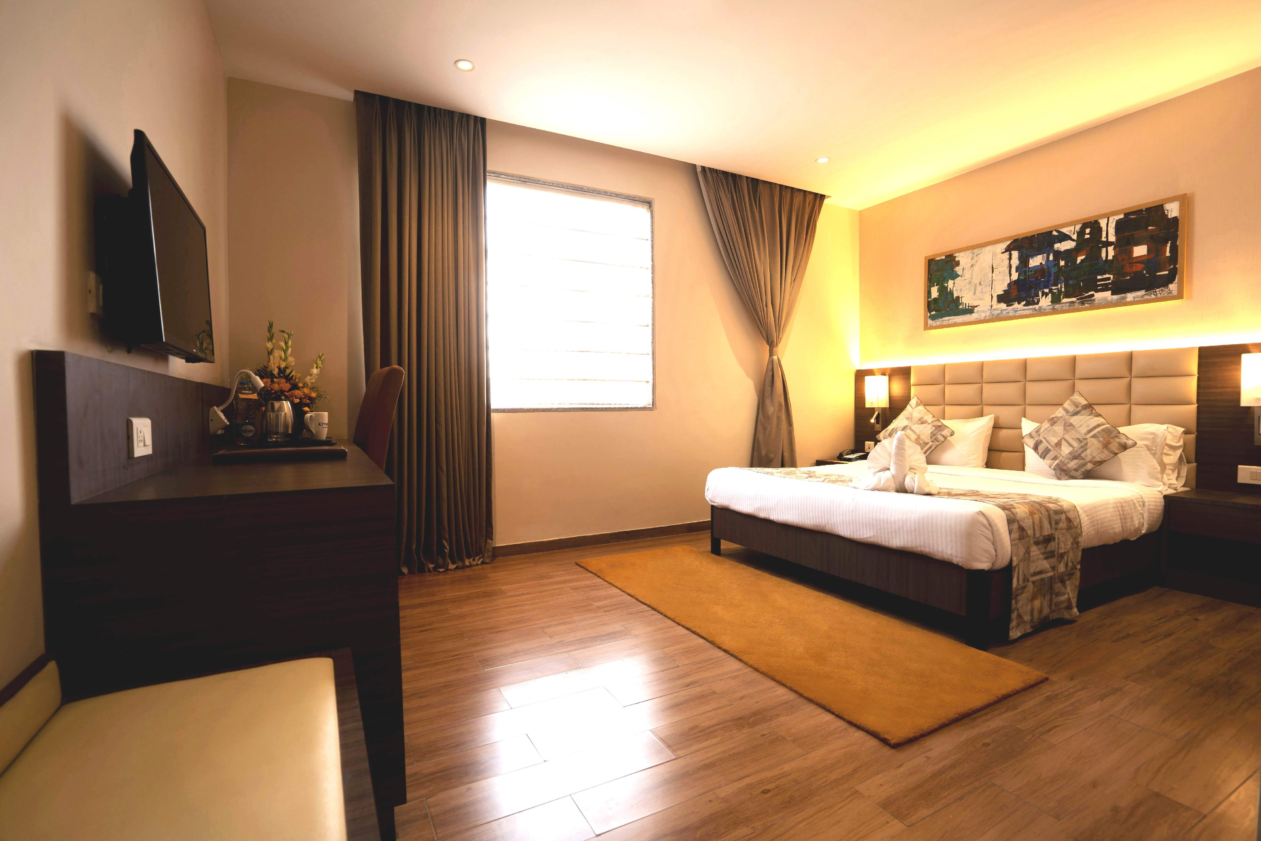 The Lynq Aero - A Corporate Boutique Hotel Room Type - Superior King Room with Work Desk