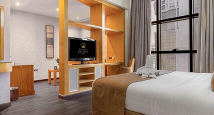 The Leela Hotel Room Type - JUNIOR SUITE