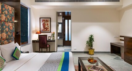 Brahma Niwas- Best Lake View Hotel in Udaipur Room Type - Heritage Family Royal Suite