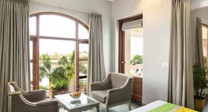 Brahma Niwas- Best Lake View Hotel in Udaipur Room Type - Heritage Lake View Royal Suite with Shared Balcony Brahma Niwas- Best Lake View Hotel in Udaipur Room Type - Heritage Lake View Royal Suite with Shared Balcony