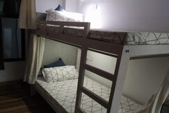 Address of Sleepy Sam - The Traveller's Hostel