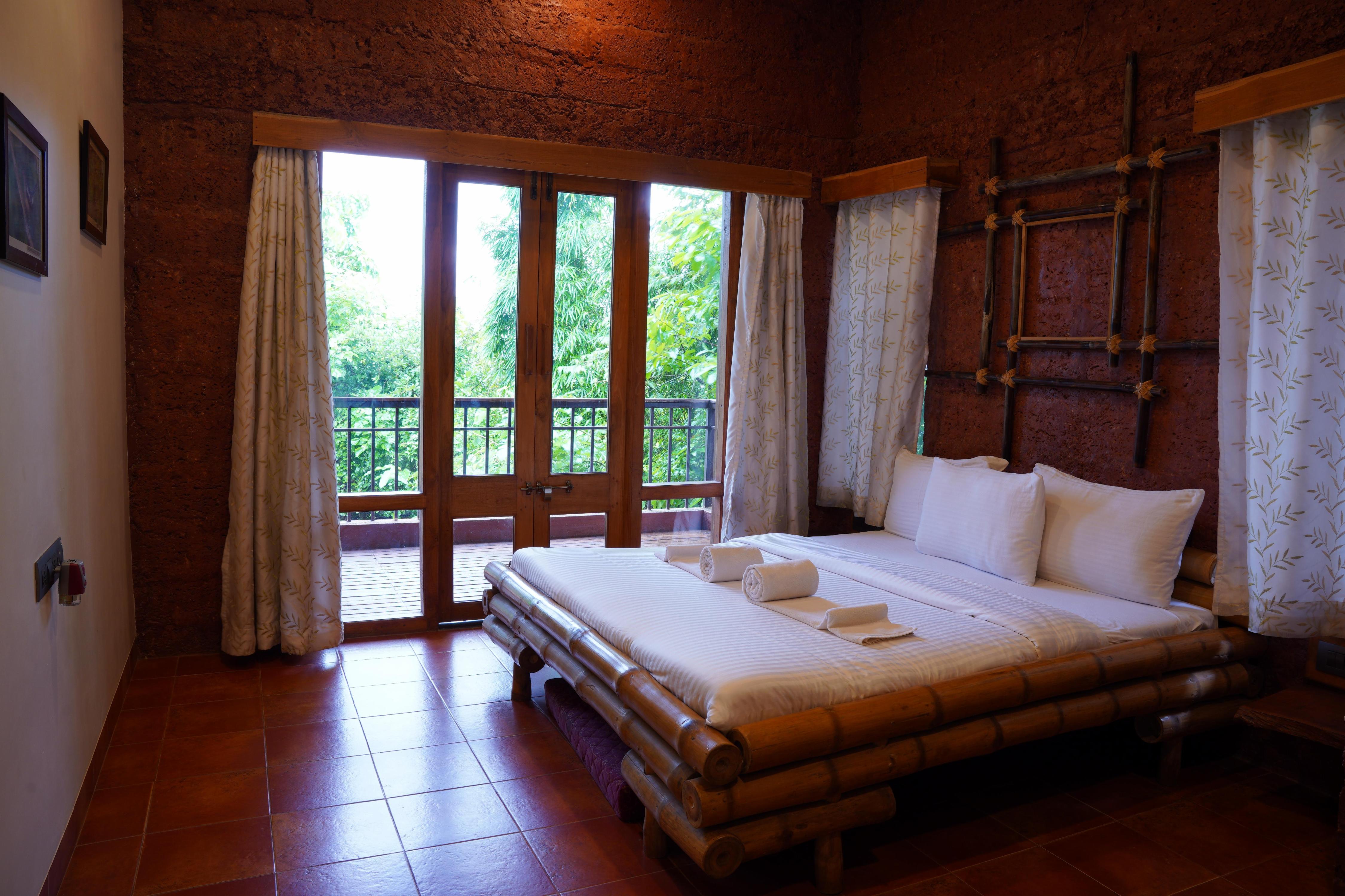 Forest Escapes Koyna Room Type - POOL COTTAGE WITH BALCONY