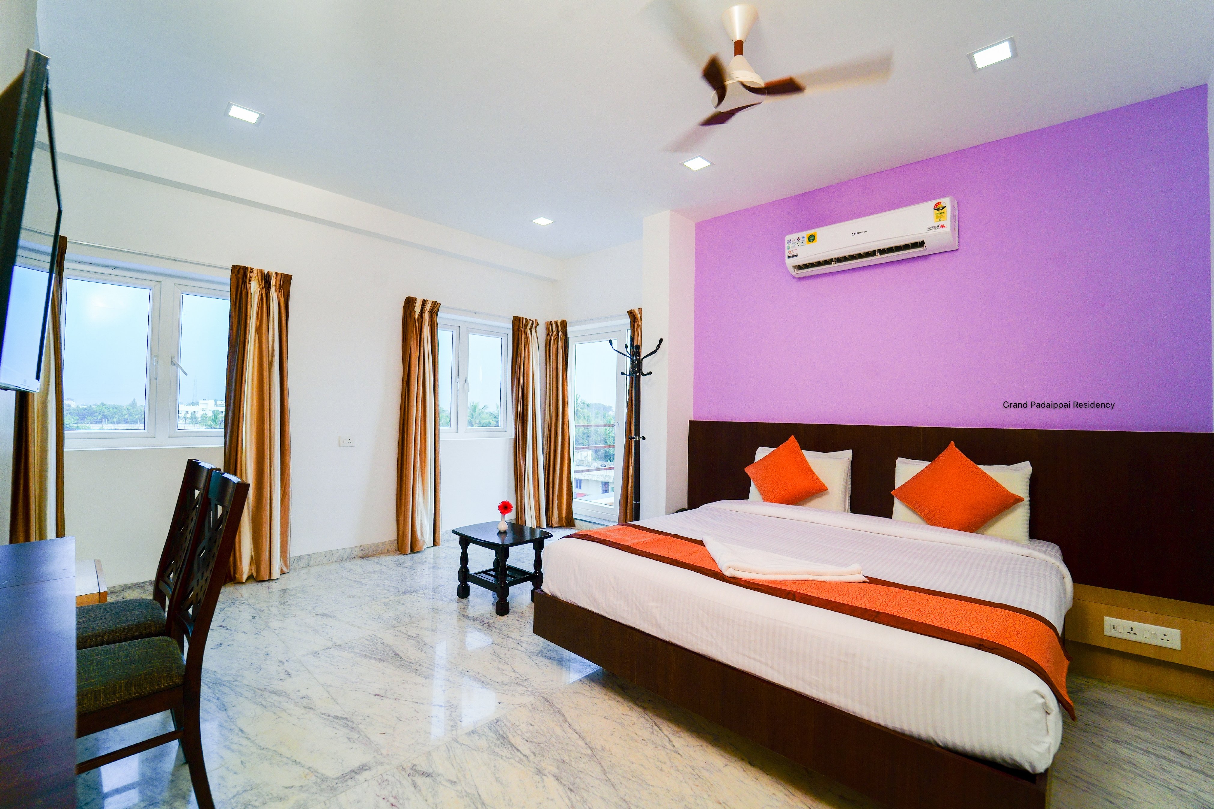 Grand Padappai Residency Room Type - Executive with Balcony